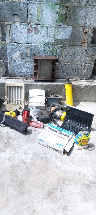 Laptop, DVD,pompka, zabawka...mix różności