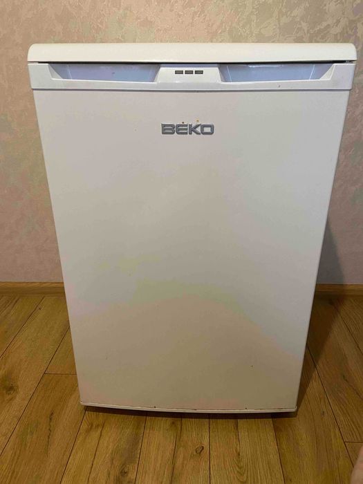 Морозильна камера Beko