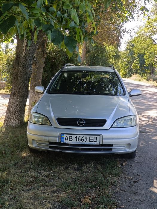 Автомобіль Опель Астра