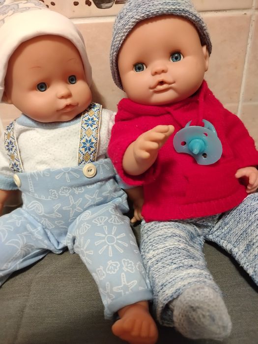 2 пупса в одежде