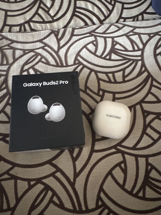 Навушники samsung  galaxy buds2 pro