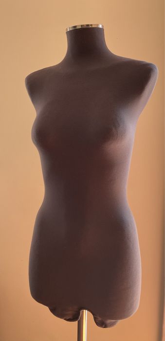 Busto femenino / Manequim femenino