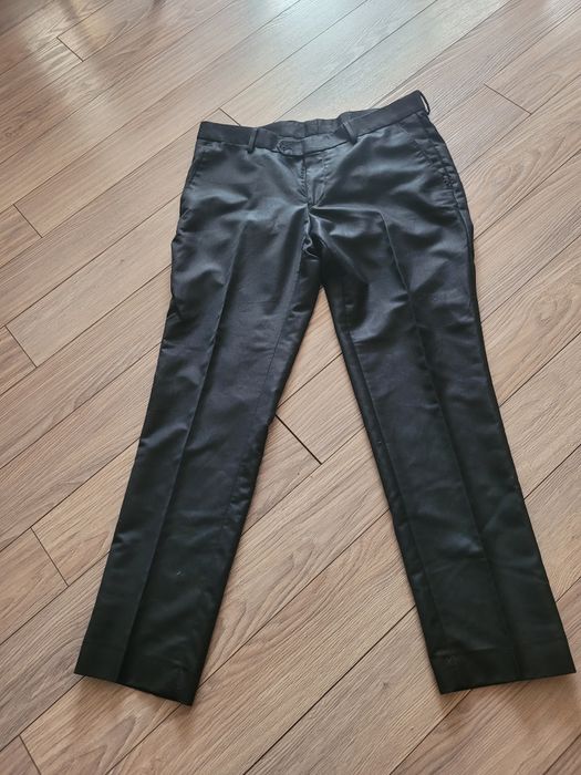 Eleganckie męskie spodnie Zara r.42