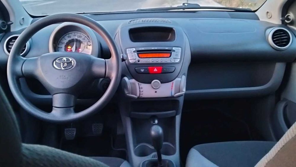 Toyota Aygo — fotografia 11