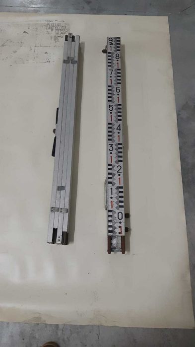 TOPOGRAFIA - 1 MIRA 4M - ALUMINIO - USADA.