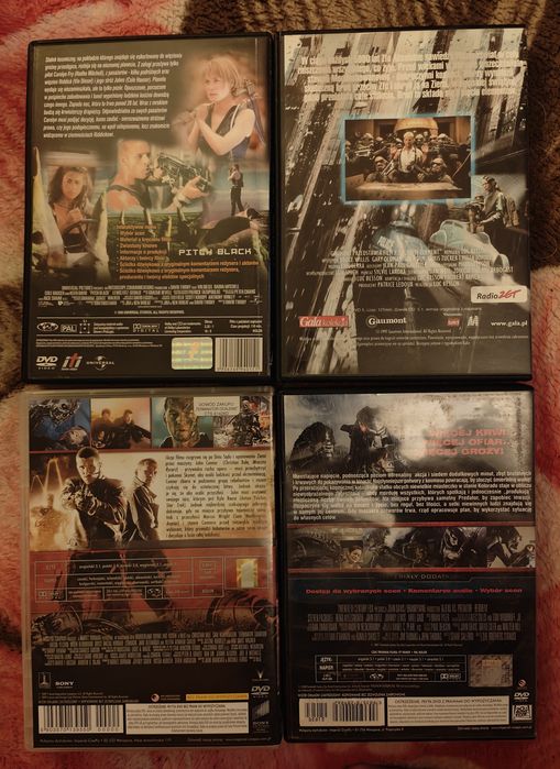Filmy DvD Pitch Black, Piąty Element, Terminator Ocalenie, AVP2