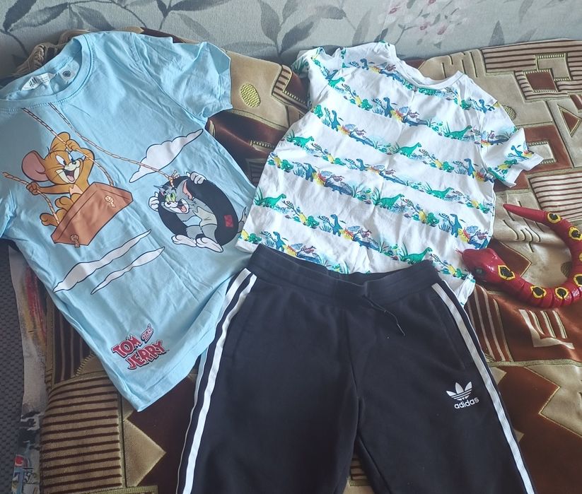 Adidas шорти і футболки h&m