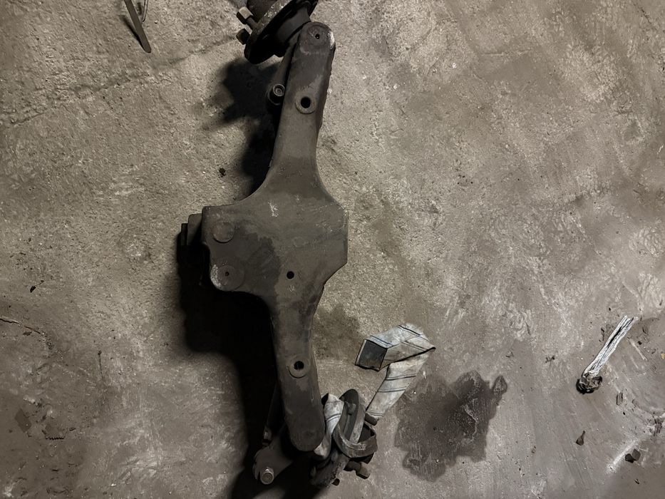 Belka skrętna wózek widłowy Bułgar