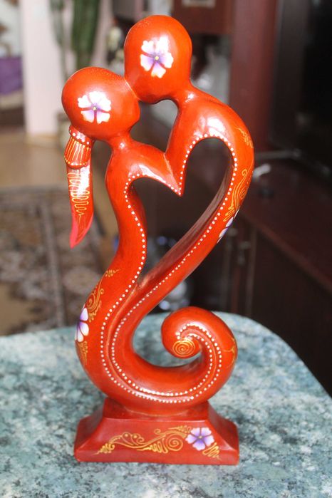 Статуэтка влюблённые