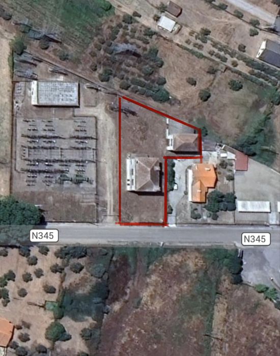 Imóvel Industrial para Venda na Serra da Estrela | 1.342 m² de Terreno | Oportunidade de Reabilitação e Investimento em Belmonte | €180.000