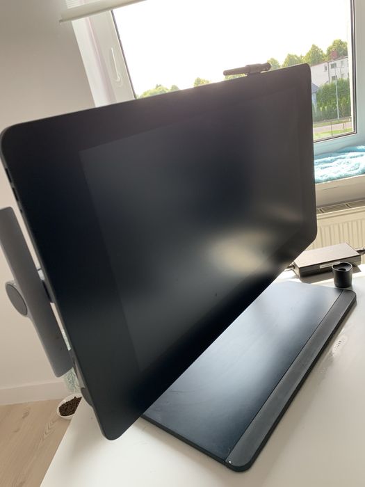 Tablet Wacom Cintiq Pro 24 Touch cena sklepowa 15 000