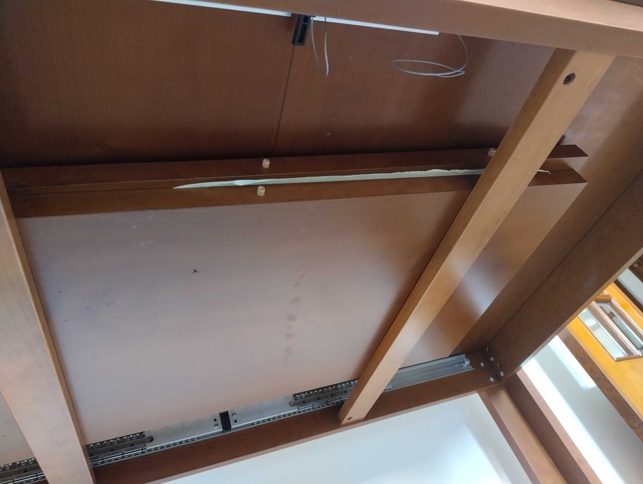 Mesa Jantar Extensível Cerejeira + 4 cadeiras