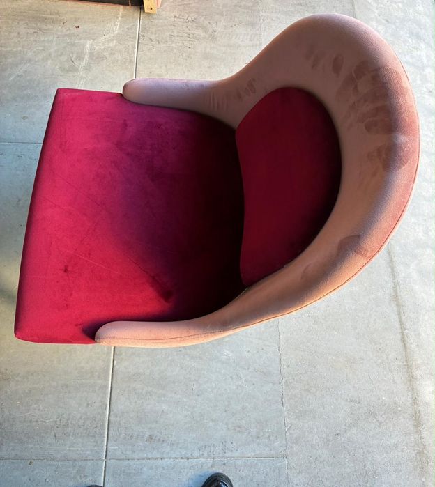 2 Cadeiras Veludo Rosa Blush — Pernas Douradas | Porto
