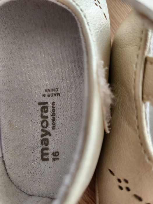 Baletki Mayoral 16 złote