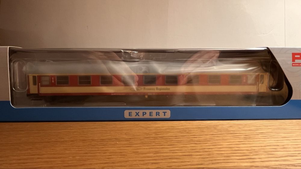 Wagon osobowy pasaźerski PKP PR 112Ag Piko 97613