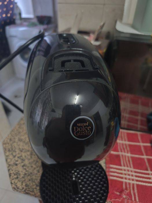Maquina de cafe NEO como nova