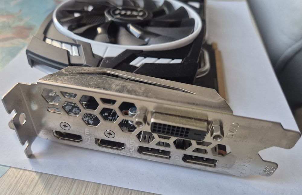 MSI GeForce GTX 1060 ARMOR 6GB
