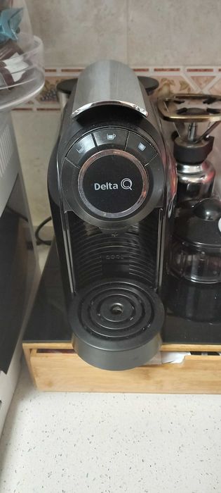 Máquina de café delta
