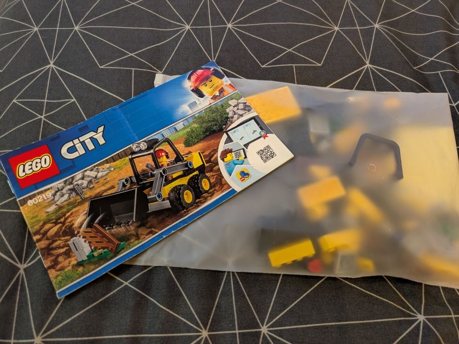 Klocki LEGO City Koparka 60219