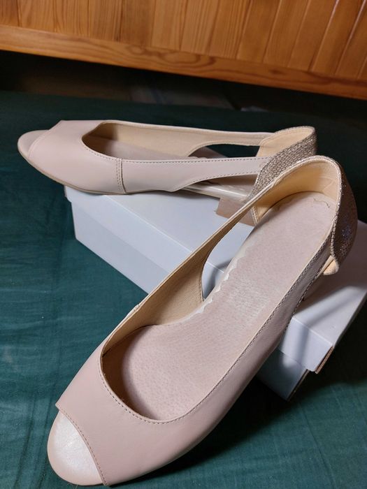 Sandałki skórzane damskie r. 41