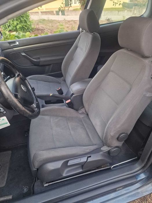 Golf 5 1.9 TDI 2004 3 portas