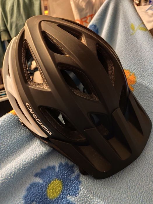 Capacete orbea btt