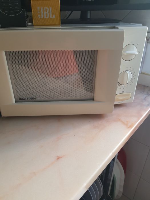 Vendo máquina de lavar loiça e microondas