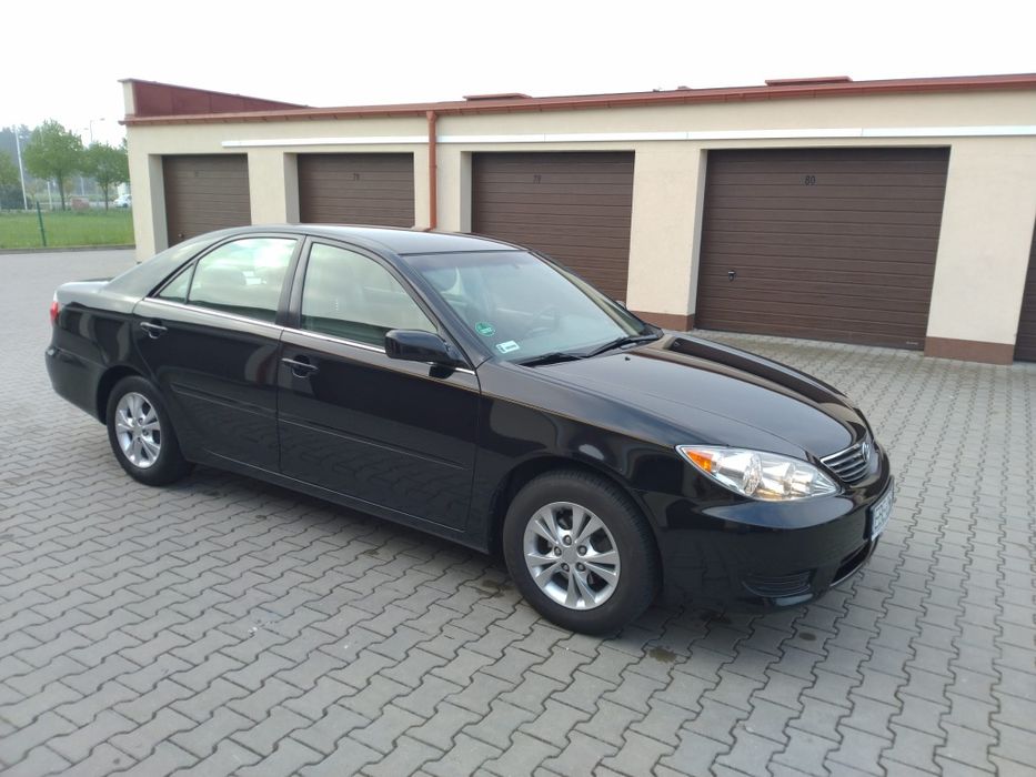 Toyota Camry 2.4 Benzyna + LPG, Automat 2006 - Stan Kolekcjonerski