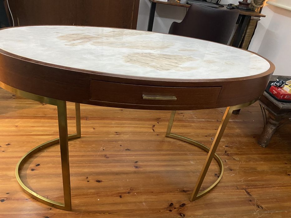 Mesa oval estilo vintage