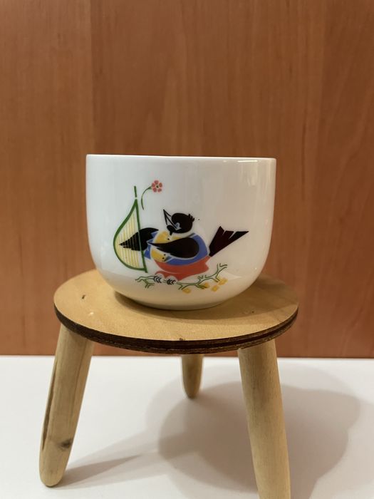 UNIKAT Czarka dziecięca „Mariusz / Ptasie Radio” – Porcelana PRL VINTAGE