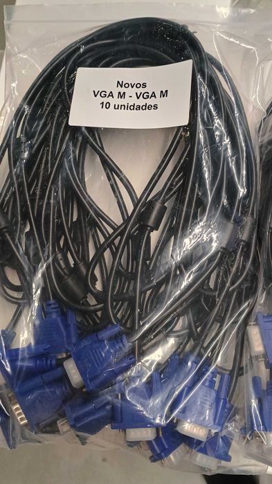 Cabos de vídeo VGA M - VGA M (47 uni) e VGA F - VGA F (4 uni)