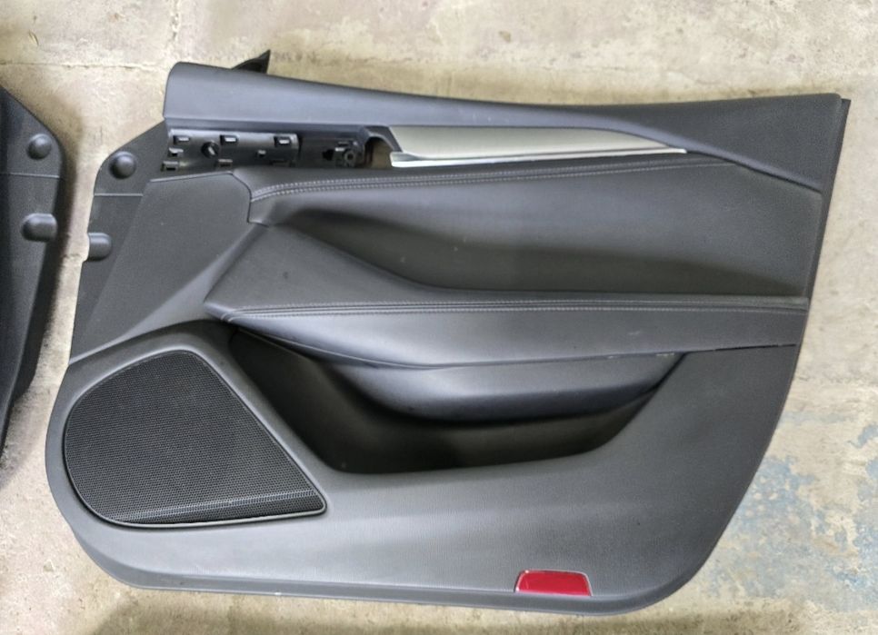 Дверные карты Mazda 6 gl 2018+ разборка запчасти