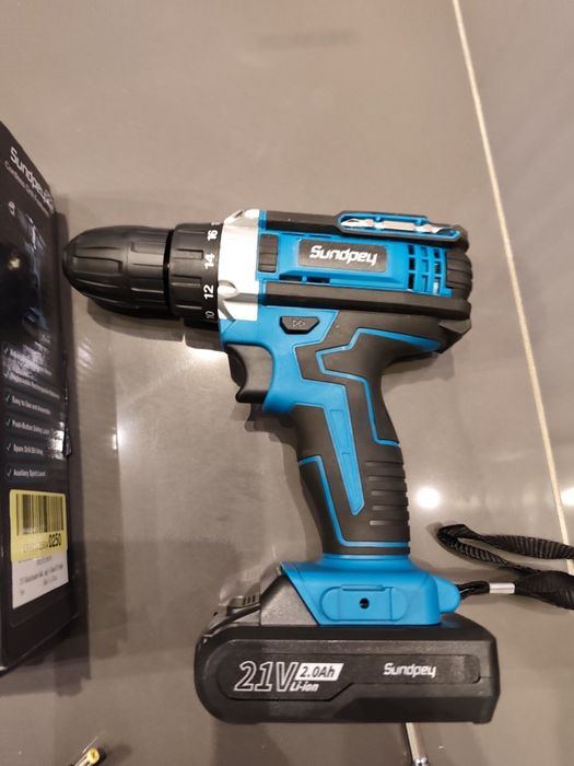 Wkrętarka SundpeyPro 21V + 2 baterie + akcesoria