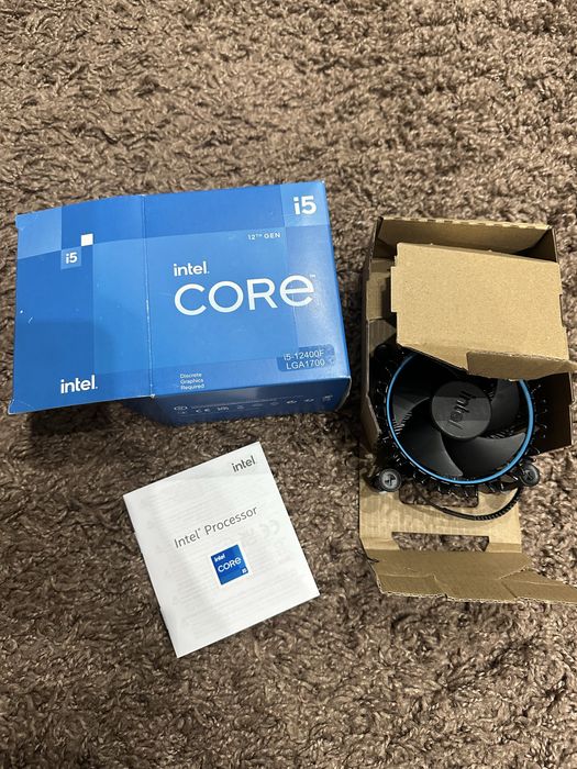 Intel Core i5-12400F