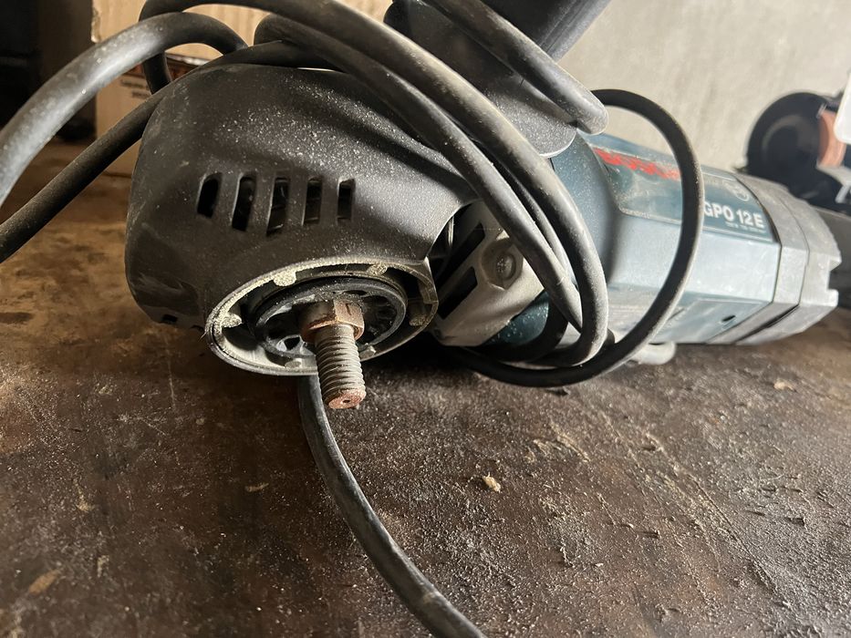 Máquina de Polir Bosch GPO 12 E – 1200W