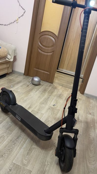 Электросамокат Xiaomi Mi Electric Scooter Elite GL (BHR9603GL)