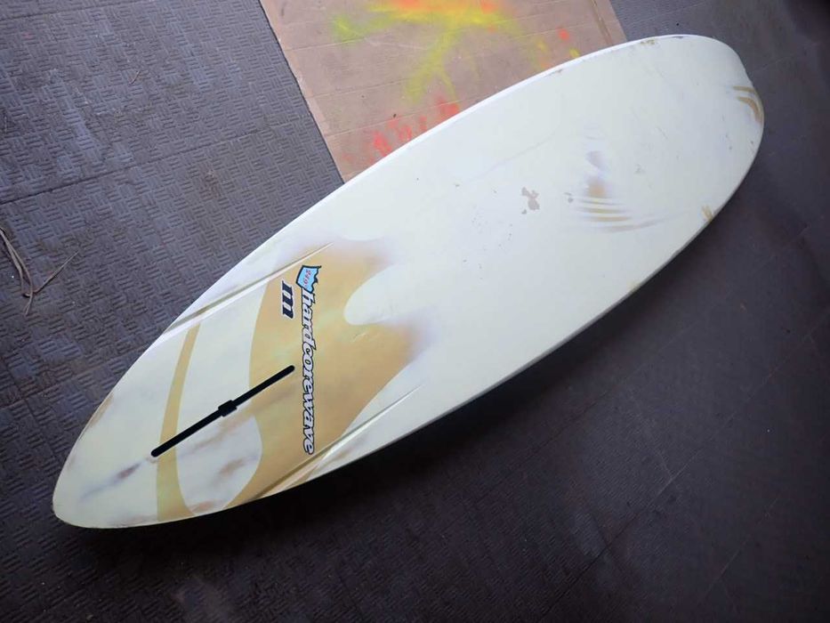 Prancha windsurf RRD Hardcore wave 81 l