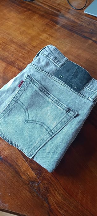 Spodnie jeansowe W33/L32 Levi's Slim Fit szare