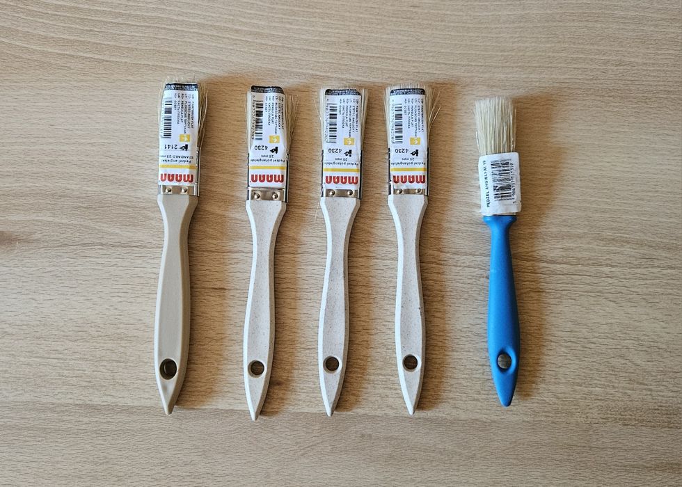 Nowe pędzle do remontu