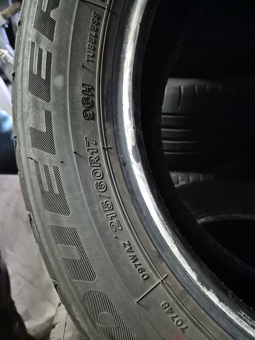 Шини 215/60/17, Bridgestone  - Стан нових,  (236)