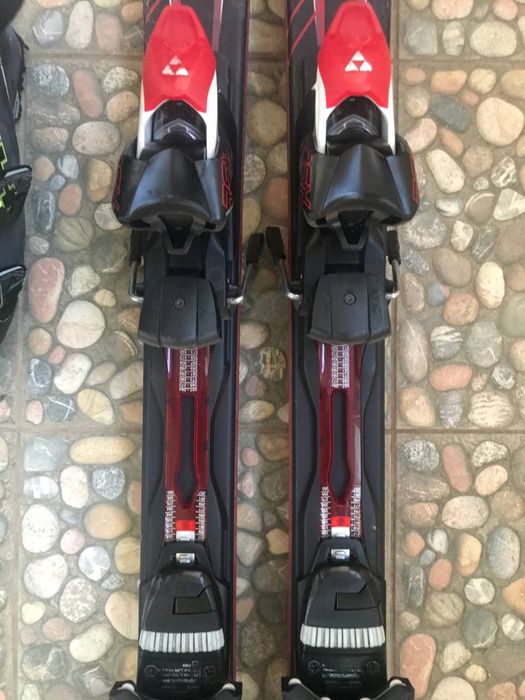 Лижі Fischer progressor 800