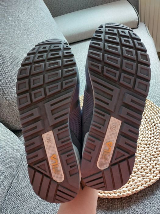 Buty sportowe Fila 39