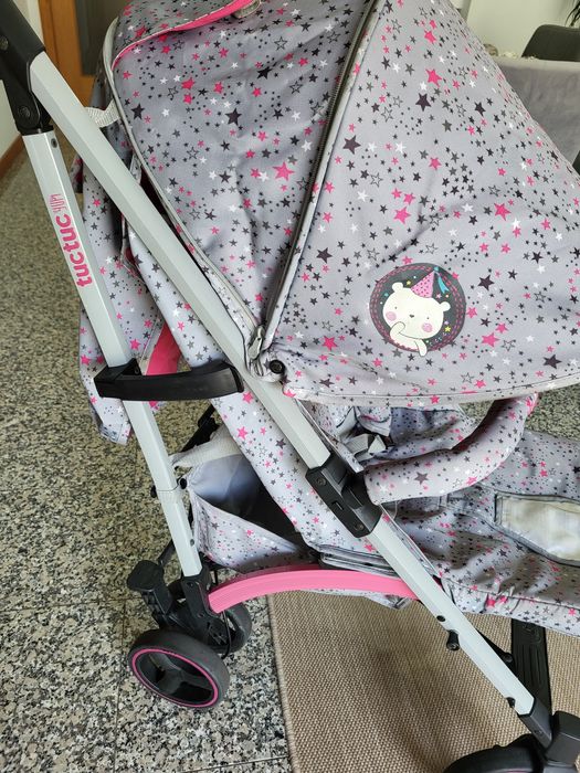 Carrinho de bebé tuc tuc