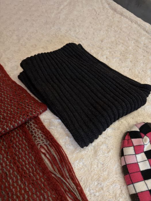 Zestaw szalik 2x czapka okazja H&M