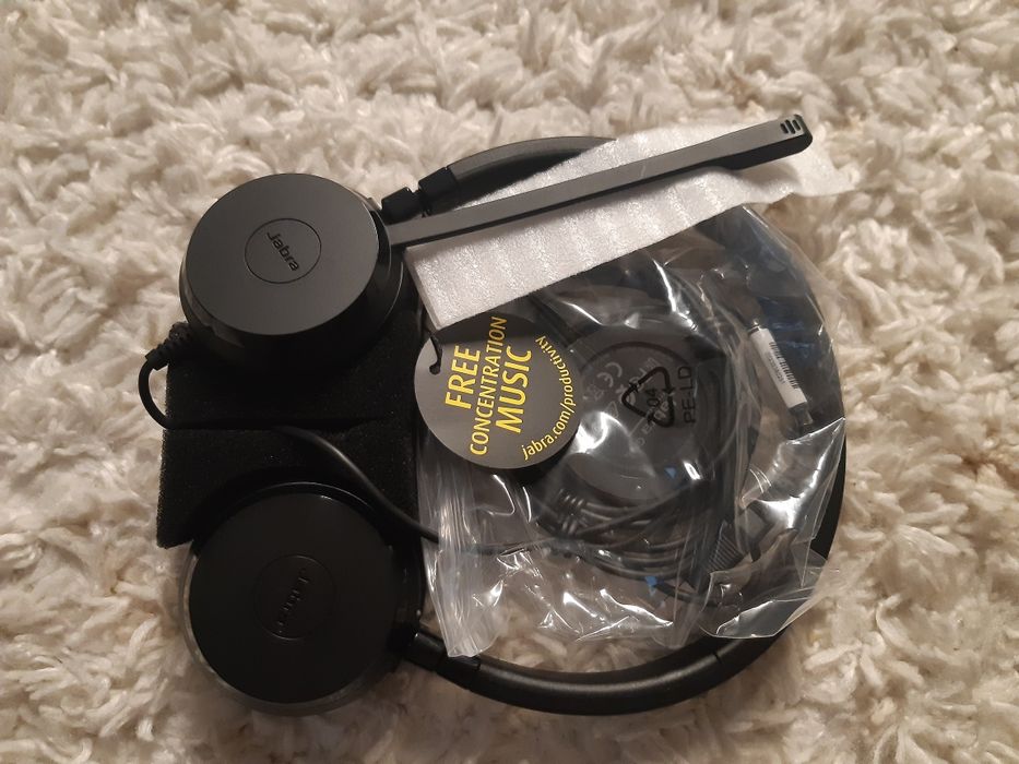 Słuchawki z mikrofonem do komputera . Nowe.