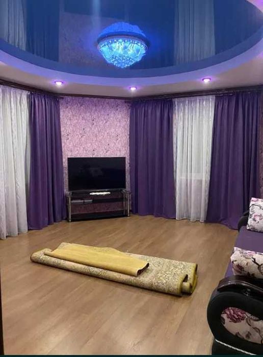 Пропонуємо до оренди 1/2 частина будинку район Чехова