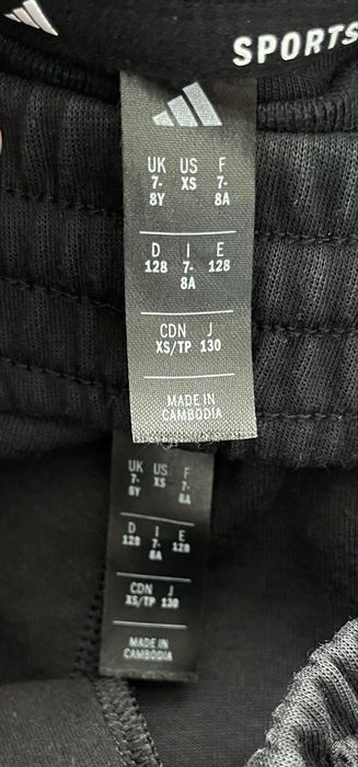 Костюм Adidas оригінал для дівчинки 7-8 років
