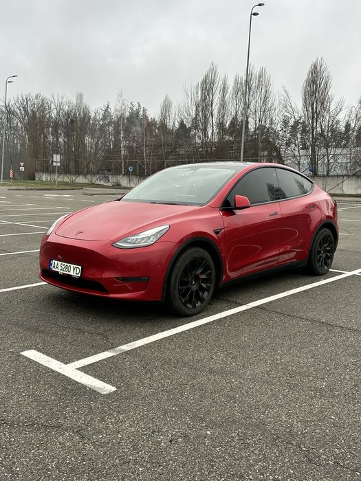 Tesla Model Y 2020