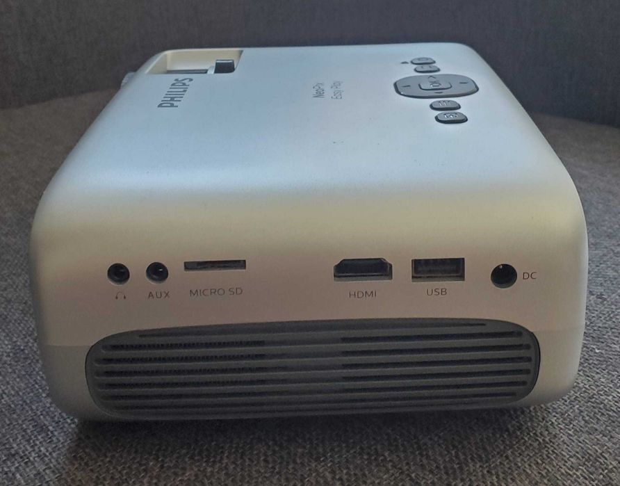 Projetor Philips NeoPix Easy Play NPX443/INT - Como Novo - Caixa e Fatura - 120€