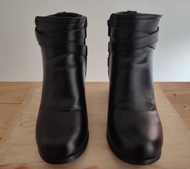Botas Pretas Seaside